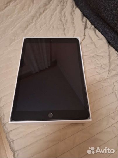 Планшет apple iPad 8