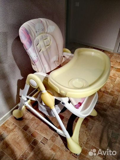 Стульчик для кормления