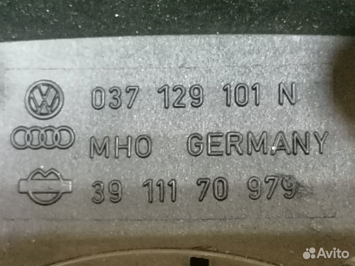 Клапан вентиляц.картерн.газов VW Passat B3 1988-93