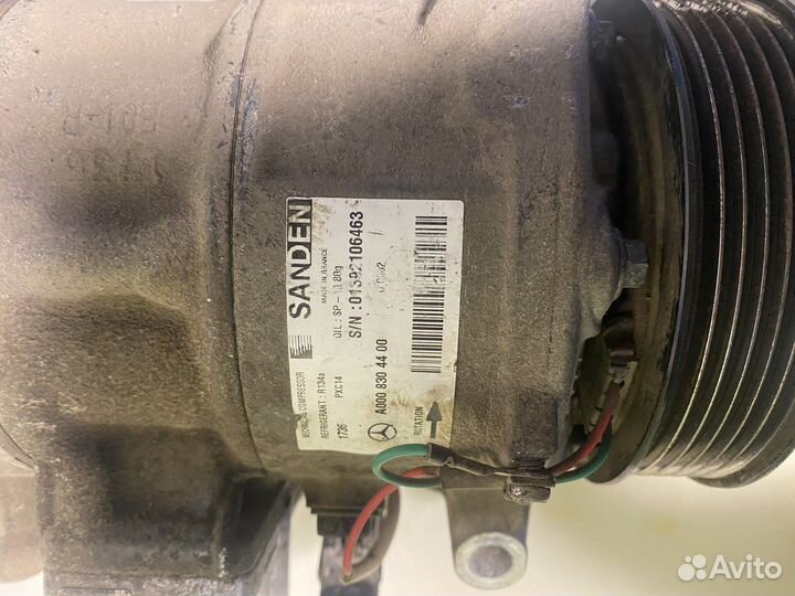 Компрессор кондиционера MB A0008304400