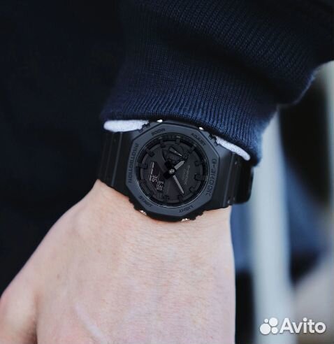 Часы Casio G-Shock GA-2100-1A1