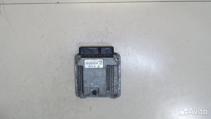 Блок управления двигателем Volkswagen Golf Plus, 2