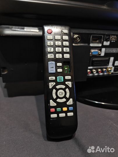 Телевизор Samsung LE32C350D1W - 32 дюйма