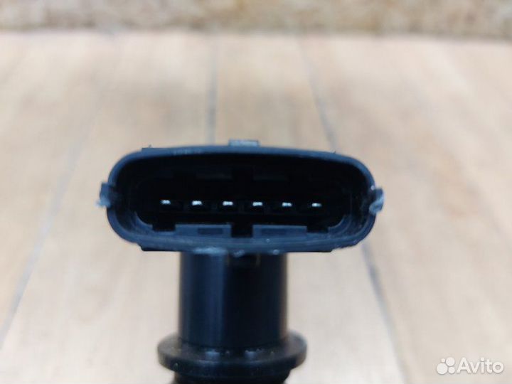 Модуль зажигания Opel Zafira B Z16XEP 2006