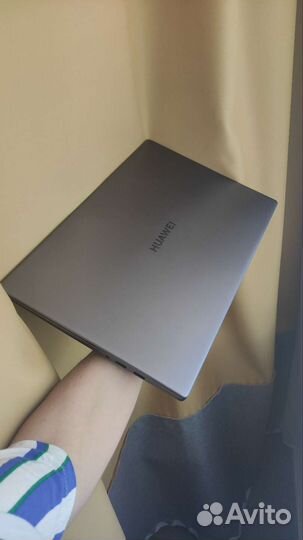 Huawei matebook d 15