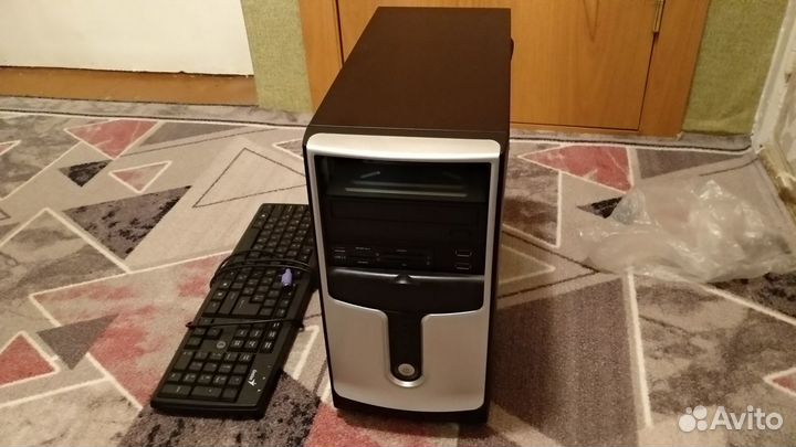 Настольный компьютер