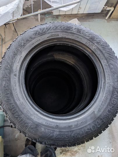 Gislaved NordFrost 100 SUV 205/70 R15 96