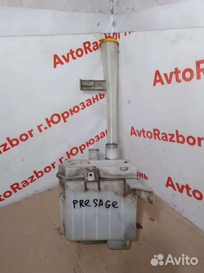 Бачок омывайки Nissan Presage VU30