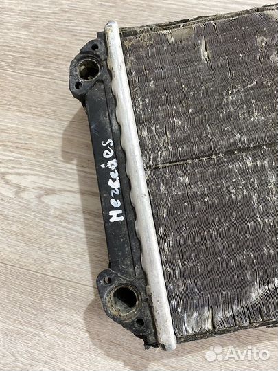 Радиатор печки mercedes W124