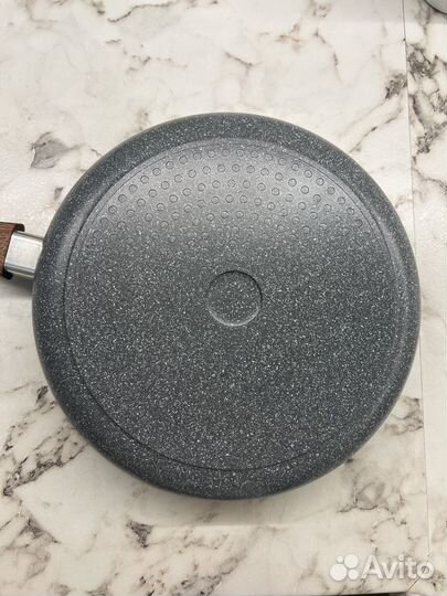 Сковорода для индукционной плиты