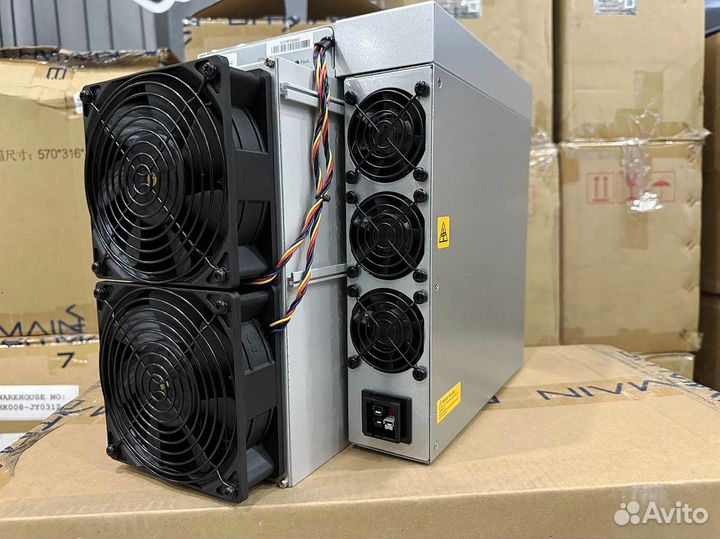 Antminer S21 200Th (производительный)