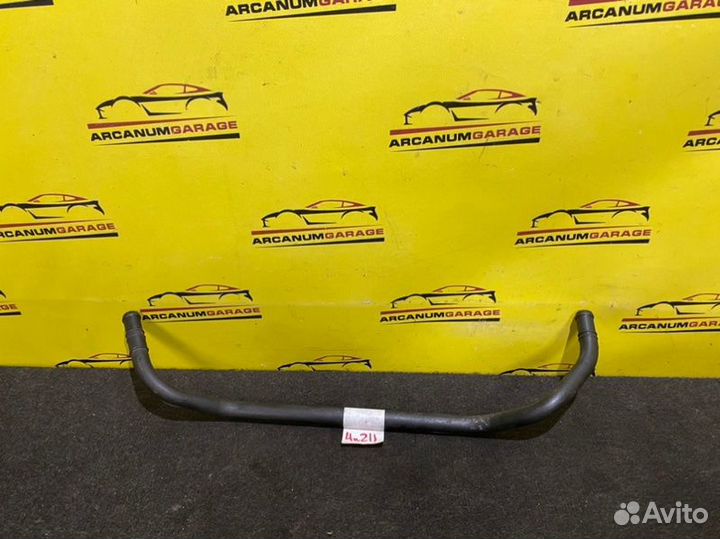 Патрубок охлаждения Mercedes 211 W211 OM642.920