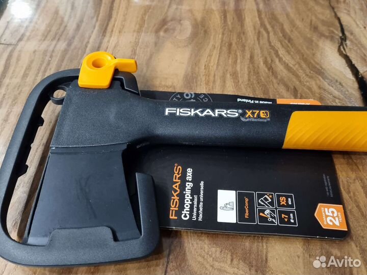 Топор Fiskars x7 Фискарс Новый из Финляндии
