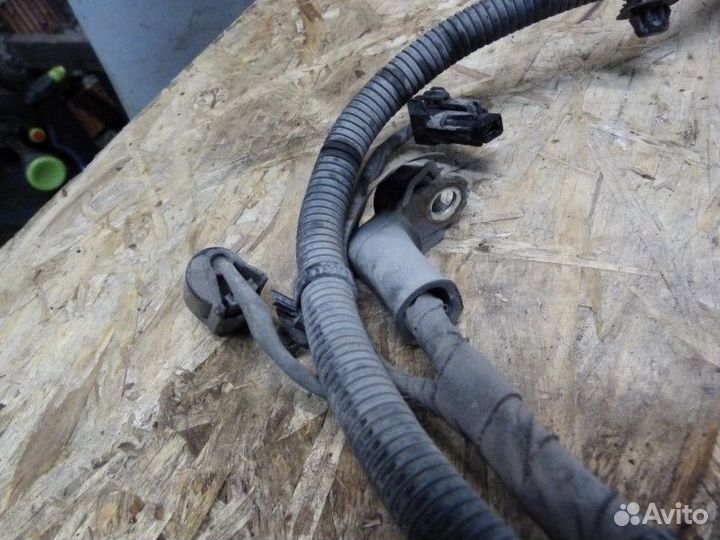 Провод стартера Hyundai Elantra 2006-2011 (918502H