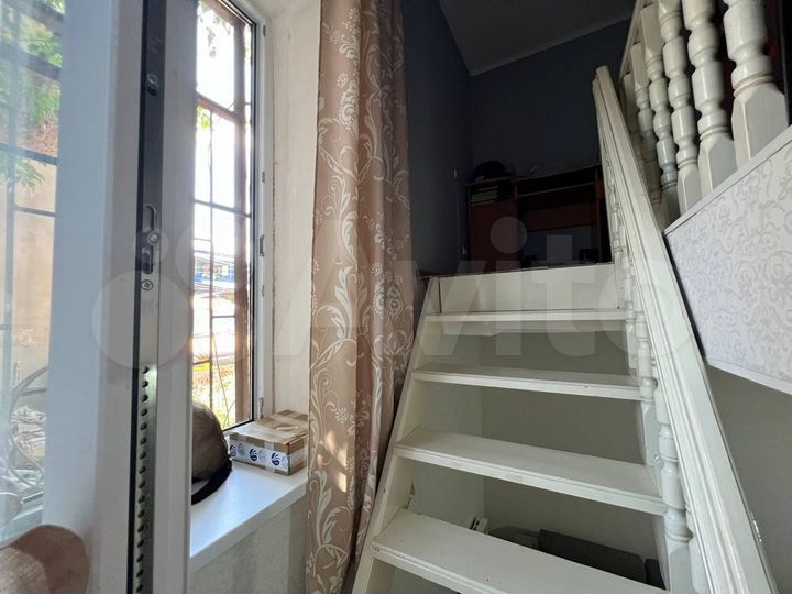 4-к. квартира, 80,7 м², 1/2 эт.