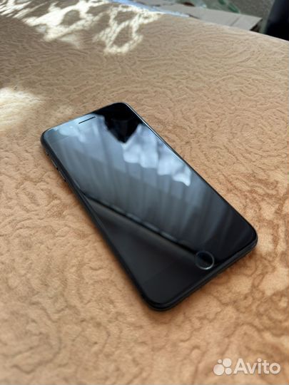 iPhone 7 Plus, 32 ГБ