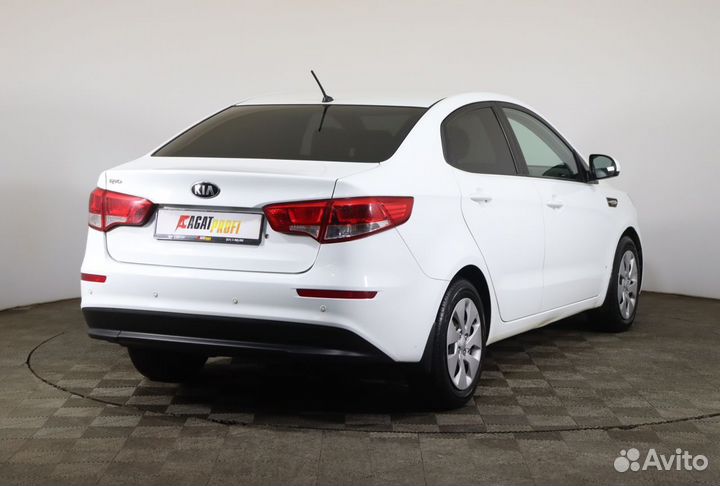 Kia Rio 1.4 AT, 2016, 76 260 км