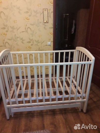 Детская кроватка с маятником малика сона-2