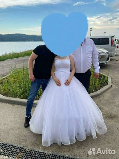 Свадебное платье