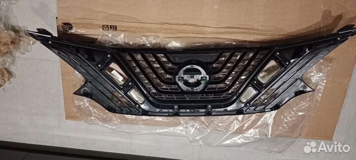 Решетка радиатора Z52