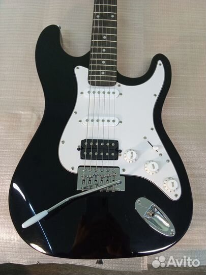 Электрогитара Fender Stratocaster (Индонезия)