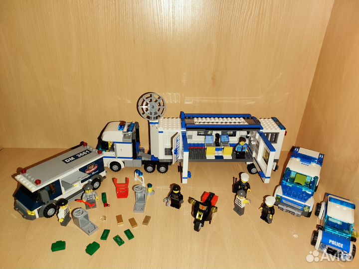 Конструктор lego City 7288 Выездная полиция