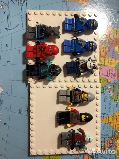 Lego минифигурки и детали