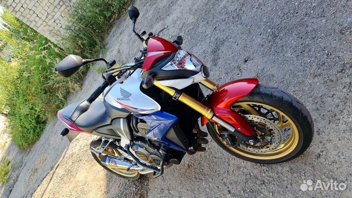 Honda cb 1000 r