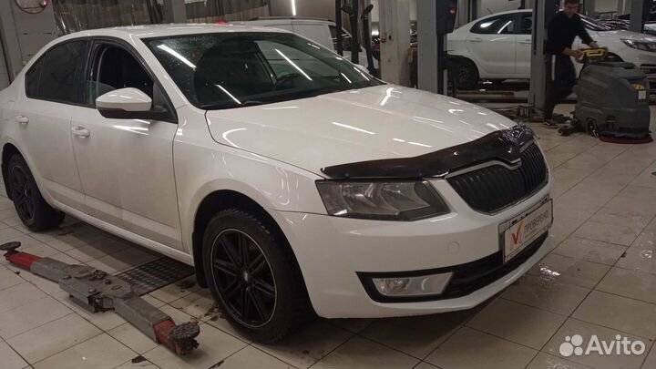 Skoda Octavia 1.2 AMT, 2013, 221 760 км