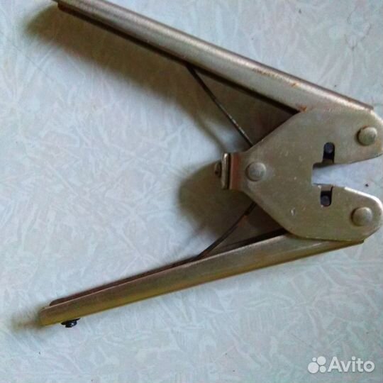 Советский Ручной пломбиратор