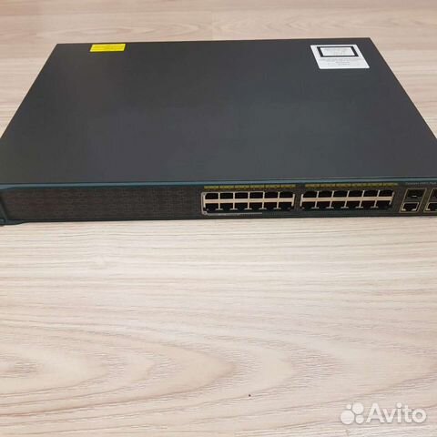 Коммутатор Cisco WS-C2960+24LC-S
