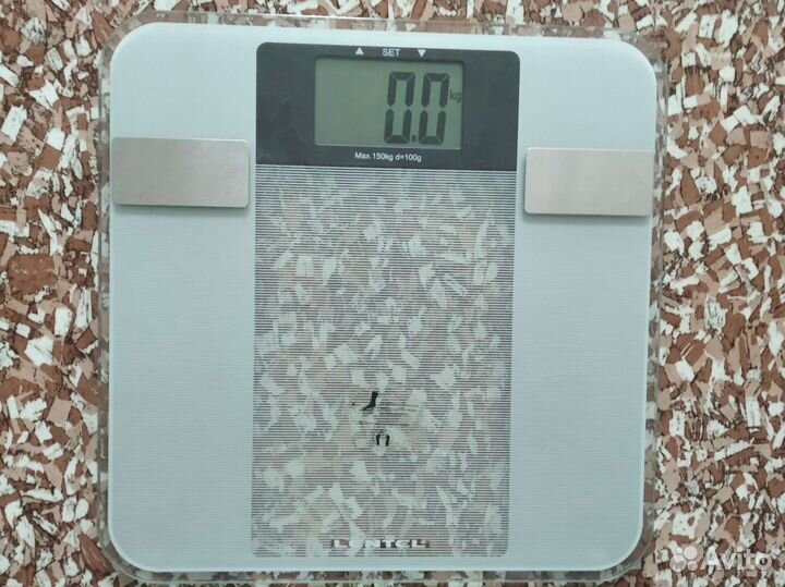 Весы напольные электронные