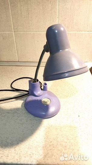 Лампа настольная