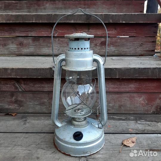 Керосиновая лампа летучая мышь