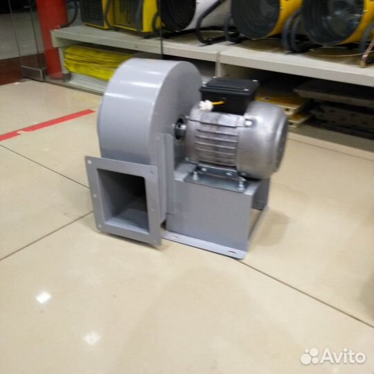 Промышленный вентилятор 