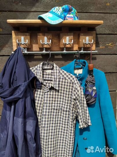 Вешалка в прихожую