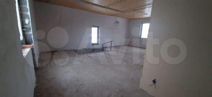 3-к. квартира, 85 м², 2/2 эт.