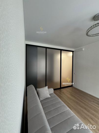 Межкомнатные алюминиевые перегородки и двери