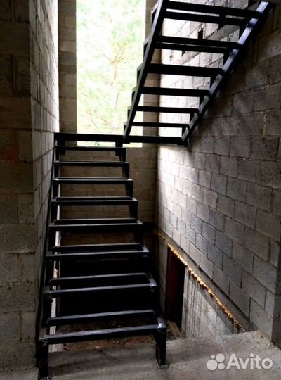 Перила деревянные с установкой