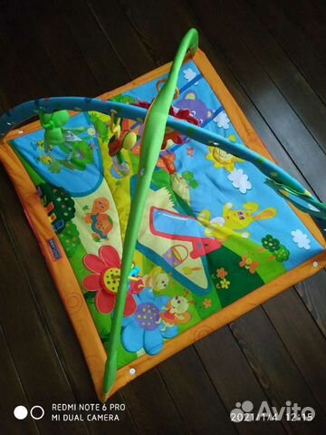 Развивающий коврик tiny love