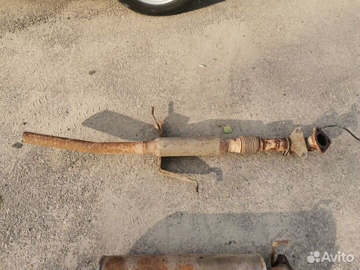 Глушитель на Kia Spektra