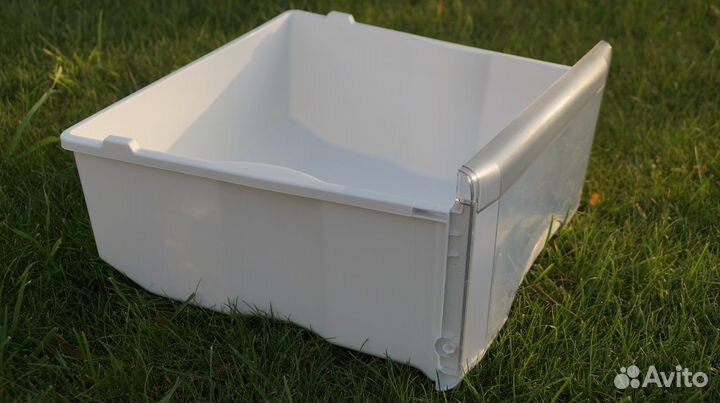 Ящик для морозильной камеры Атлант М-7204-100