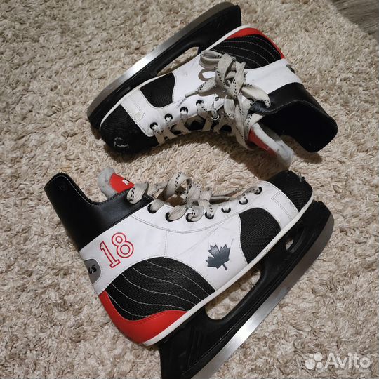 Коньки хоккейные Novus 44