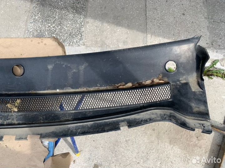 Решетка под лобовое стекло Ford Focus 2 купэ 1.8