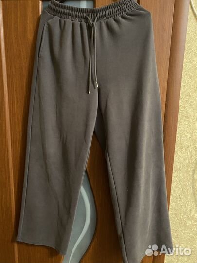 Спортивный костюм женский