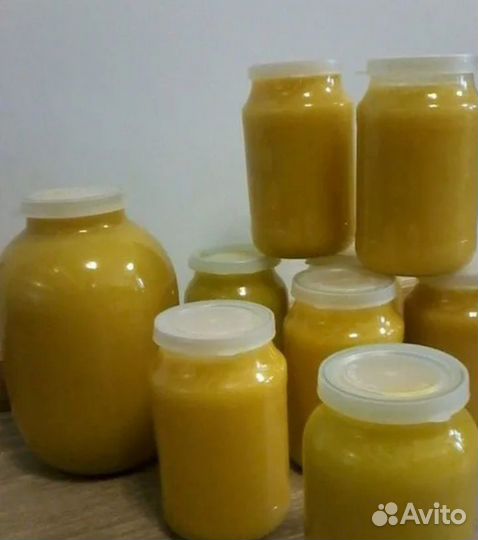 Домашние куриные яйца