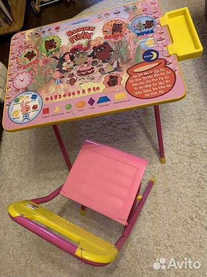 Детский стол и стул