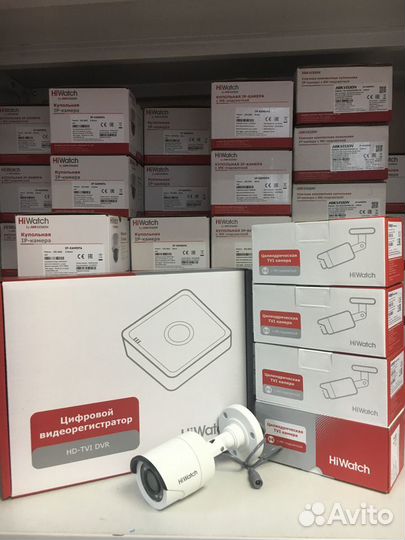Комплект видеонаблюдения 4 камеры уличные hiwatch