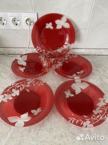 4 тарелки, блюдо для микроволновки