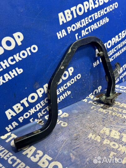 Петля крышки багажника Renault Logan 1 седан 2008